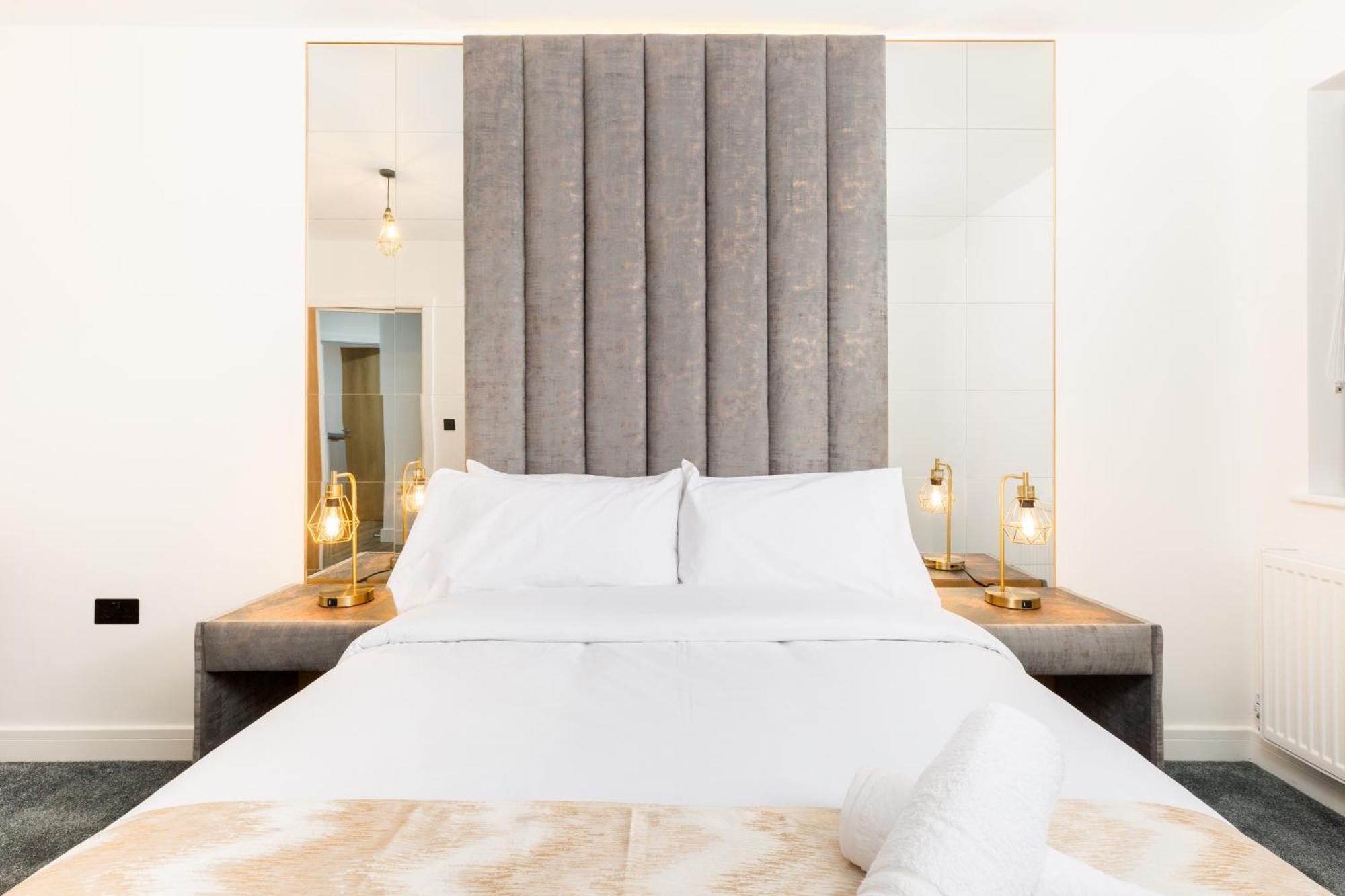 The Suites Inn Hotel Birmingham Merry Hill Brierley Hill Esterno foto