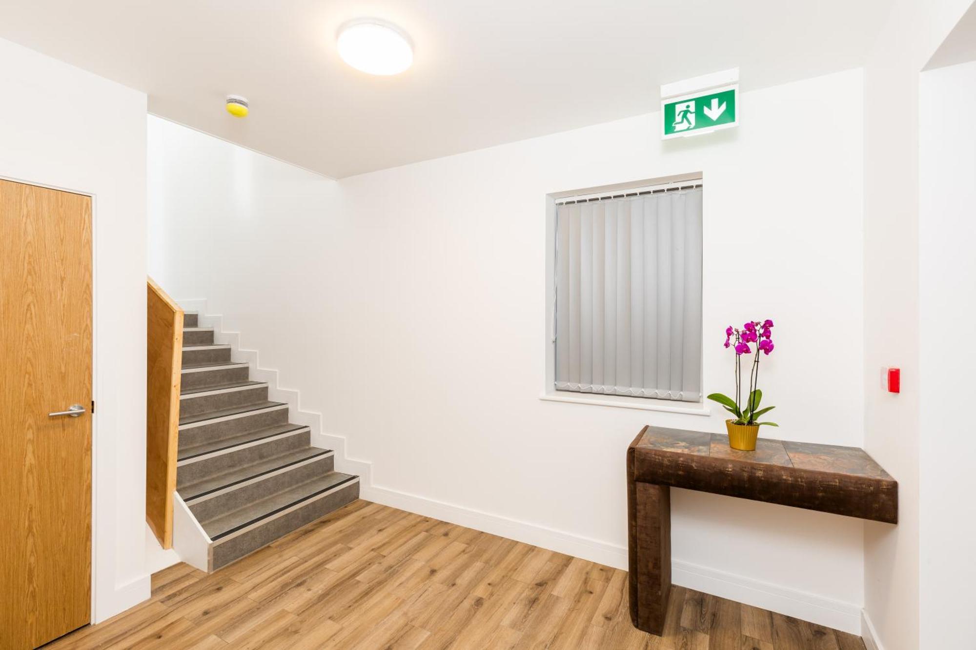 The Suites Inn Hotel Birmingham Merry Hill Brierley Hill Esterno foto